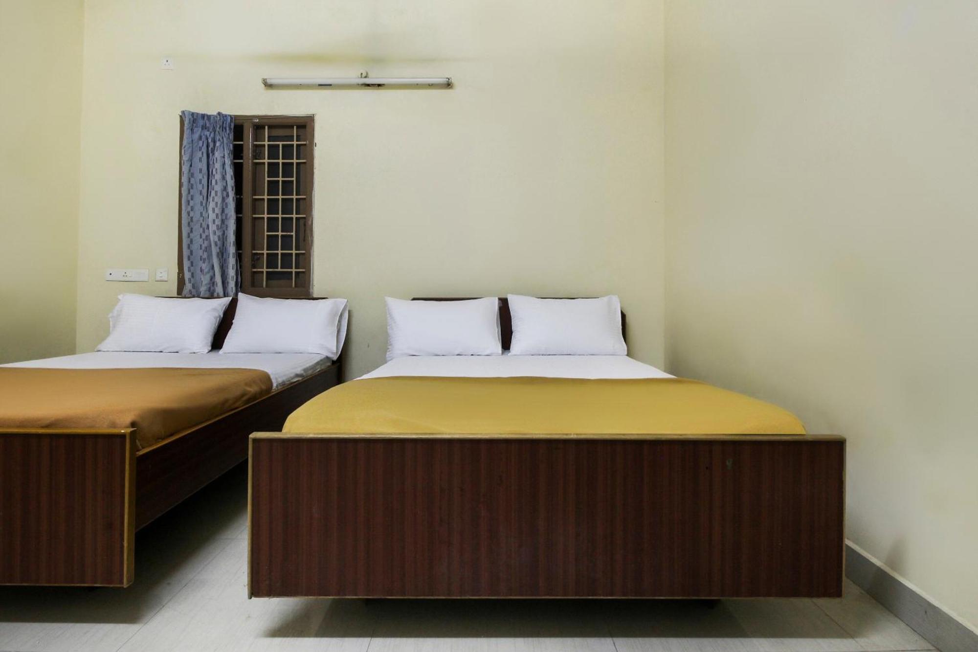 Spot On Jayalakshmi Residency Non Ac Hotel Kovilpatti Eksteriør billede