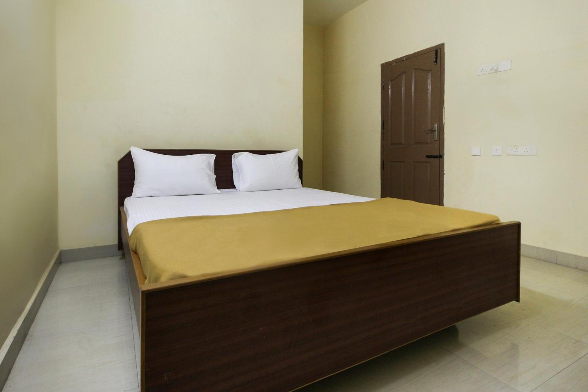 Spot On Jayalakshmi Residency Non Ac Hotel Kovilpatti Eksteriør billede